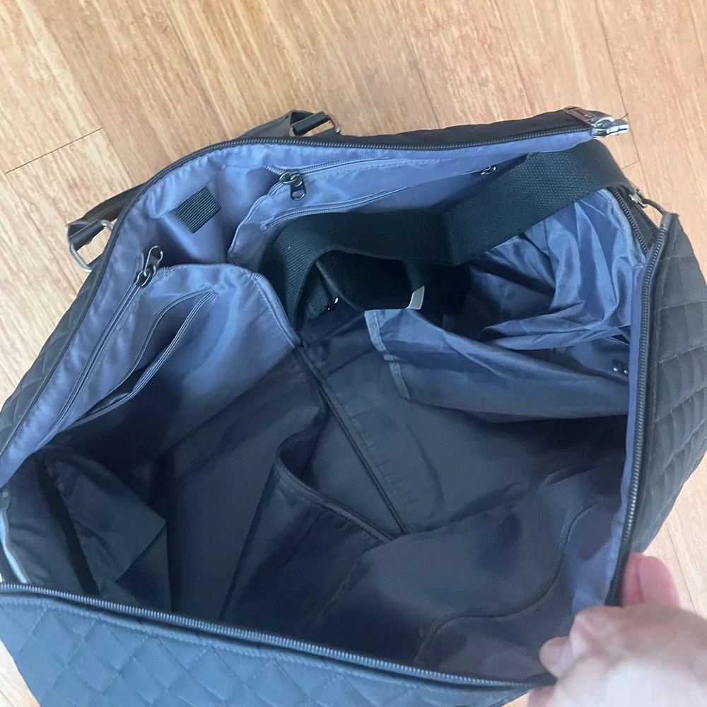 Modoker Convertible Garment Garment to Duffle Bag Quilted Black Travel Luggage